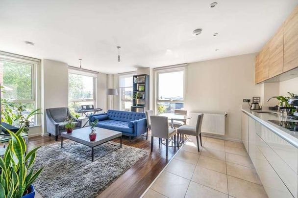 Rosenburg Road, South Acton, W3 - Photo 1