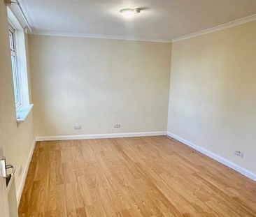 1 bedroom ground floor maisonette to rent - Photo 2