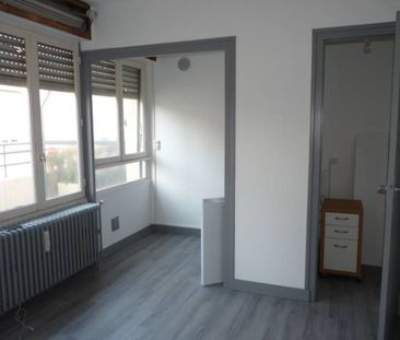 Location Appartement 1 pièce 20m² - Photo 6