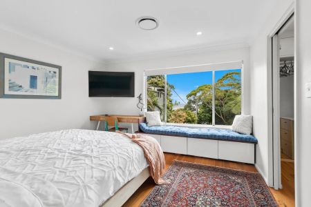 Entertainer's dream by the beach - Photo 3