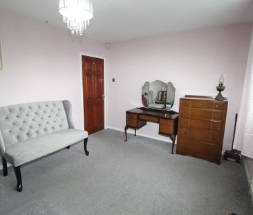 6 Lenamore Park, Newtownabbey, BT37 0PD - Photo 3