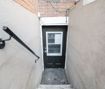 For Lease - 107 Runnymede Road Unit# 3, Toronto, Ontario - Photo 2
