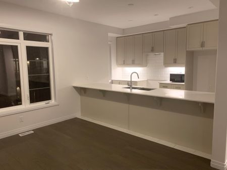 For Lease - 30 Times Square Boulevard Unit# 115, Hamilton, Ontario - Photo 2