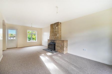 3 bedroom detached bungalow to rent - Photo 5