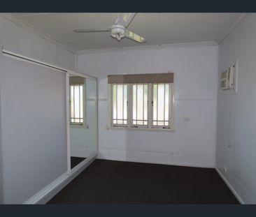 9 Harbour Road, North Mackay, Qld 4740 - Photo 1