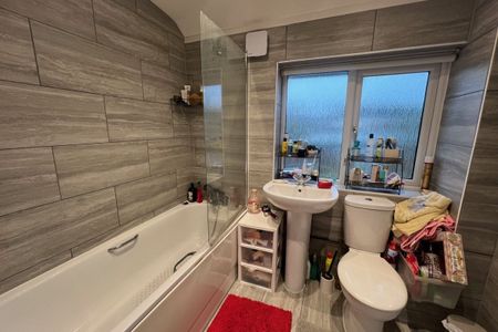 Potters Field - Photo 2