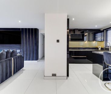 3 bedroom apartment to rent - Photo 3