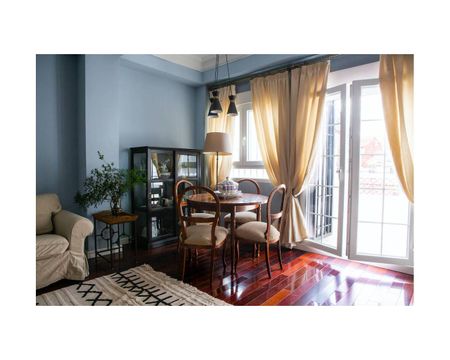 Apartment - Long term rental in Valencia - Photo 4