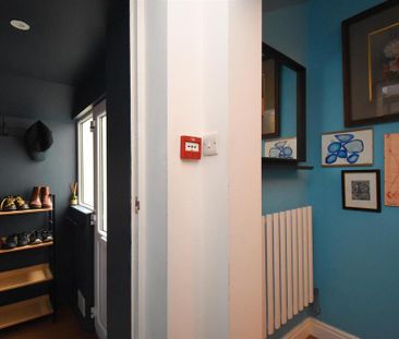 1 bedroom flat to rent - Photo 6