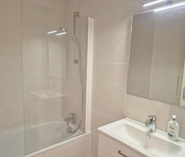 Location Appartement 1 pièce 37m² LA RICHE 37520 - Photo 2