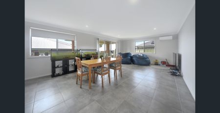 Move to Manoora - Photo 2