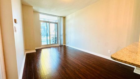 For Lease - 18 Harbour Street Unit# 1704, Toronto, Ontario - Photo 4
