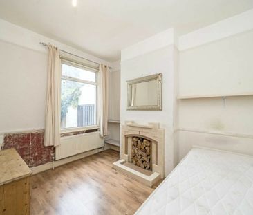 Northcroft Road - Photo 2