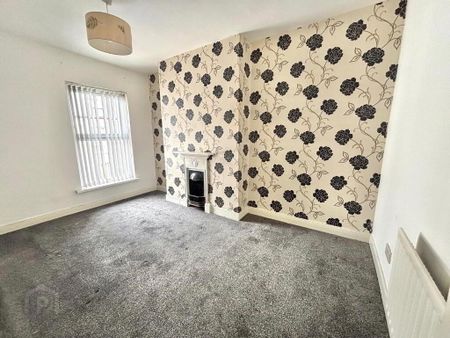 29 Mount Street, Coleraine, BT52 1HG - Photo 2