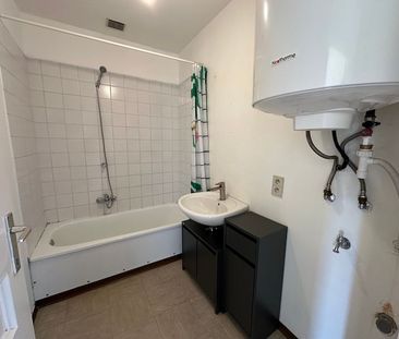 🏡 TE HUUR: Ruim appartement met 3 slaapkamers & garage in Wondelgem! 🚗 - Foto 4