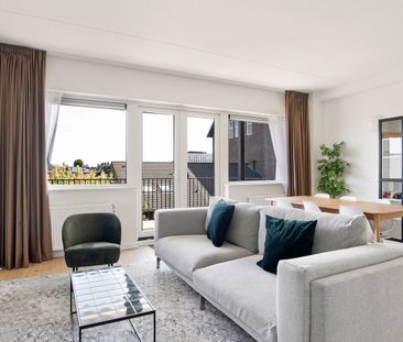 Appartement te huur: Koningin Sophiestraat 126 2595 TM Den Haag - Photo 2