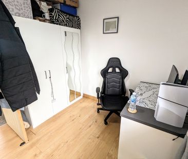 Pendre Crescent, Pontyclun, Llanharan - Photo 2