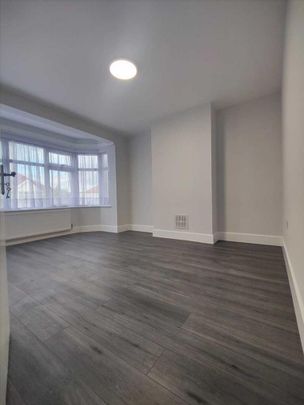 5 bedroom terraced house to rent - Photo 1