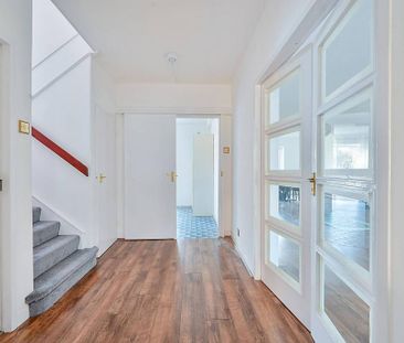 4 bedroom detached house to rent - Photo 5