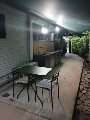 1-bedroom granny flat, Rossiter Street - Photo 1