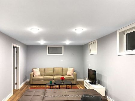For Lease - 330 GLENROSE Drive Unit# Basement, London South, Ontario - Photo 5