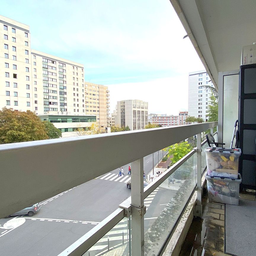 Suresnes (92150) Appartement Suresnes 1 pièce(s) 28.18 m2 - Photo 1