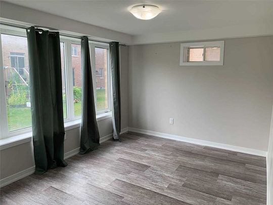 For Lease - 34 Owens Road, New Tecumseth, Ontario - Photo 1