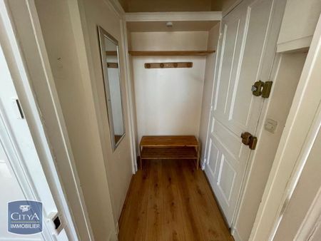 Location Appartement 1 pièce 32m² BLOIS 41000 - Photo 4