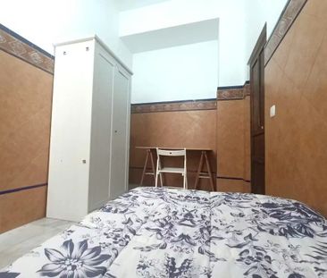 Calle Castellar, Sevilla, Andalusia 41003 - Photo 6