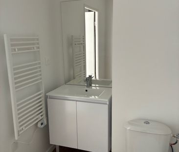 Location Appartement 1 pièce 27m² - Photo 1