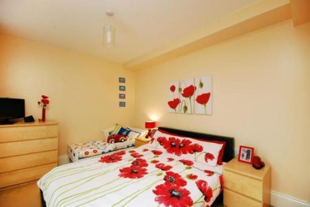2 Bedroom Flat To Let - Photo 2