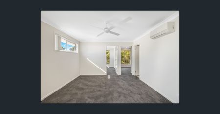 A little gem awaits - Beautiful setting and comfort - Photo 3