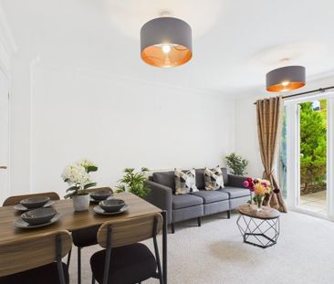 1 bedroom in a house share to rent - Photo 1