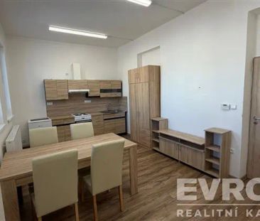 Pronájem bytu 2+kk ve Vrchlabí - Photo 2