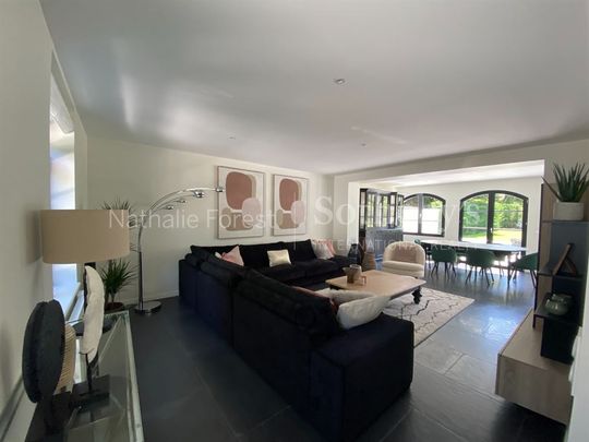 Location Maison 7 pièces 184m² VILLENEUVE D ASCQ 59650 - Photo 1