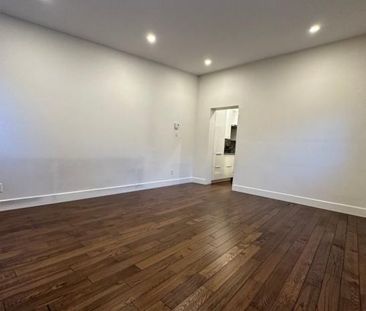 5282 Av. Connaught, H4V 1X6, Montréal - Photo 2