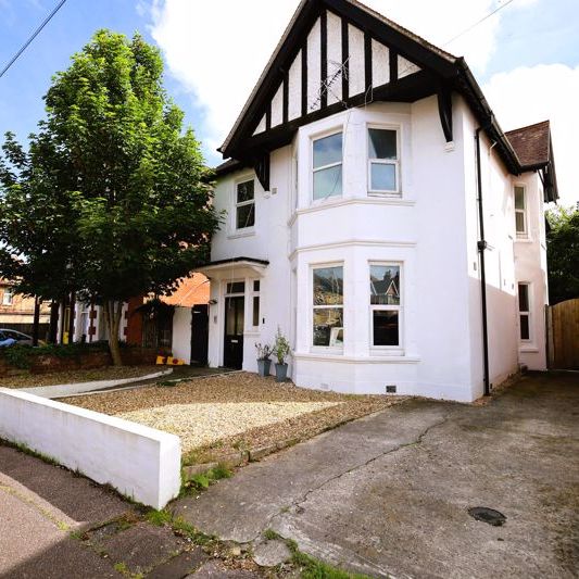 Bryanstone Road, Bournemouth - Photo 1
