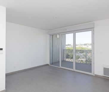 location Appartement T2 DE 42.71m² À NICE - Photo 4