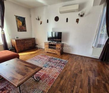 Four Bedroom House with Large Garden - BSB (British School of Bucha... - Photo 1