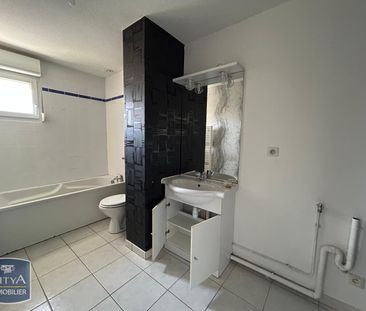 Location Maison 4 pièces 78m² HERICOURT 70400 - Photo 5