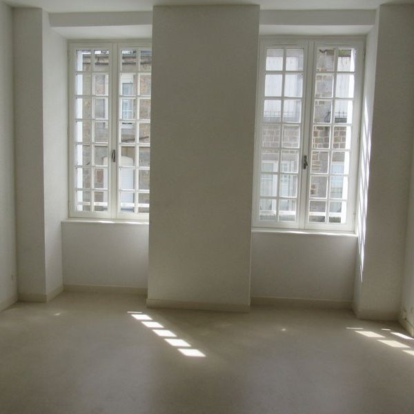 Location Appartement 2 pièces 34m² LA FERTE MACE 61600 - Photo 1