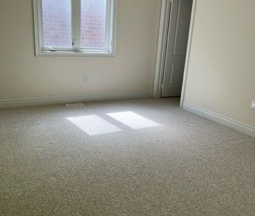 For Lease - 38 Brucefield Court, Whitchurch-Stouffville, Ontario - Photo 4