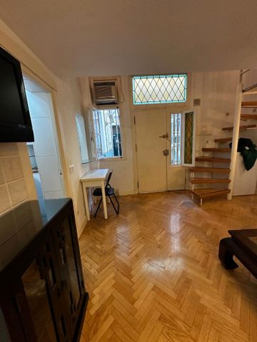 Piso de alquiler en Calle de la Bolsa, Sol - Photo 2