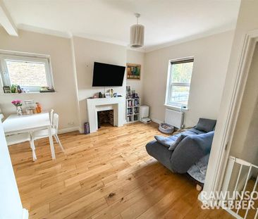 2 bedroom maisonette to rent - Photo 6