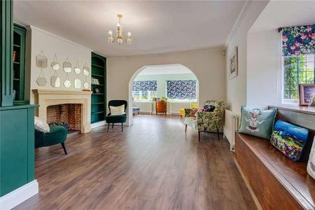 Priory House, Clamp Hill, Stanmore, HA7 - Photo 5