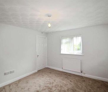 Westbrook Crescent, Old Hall, Warrington, WA5 - Photo 6