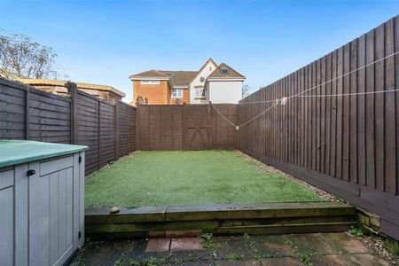 Lawn Close, Plymouth, PL7 - Photo 3