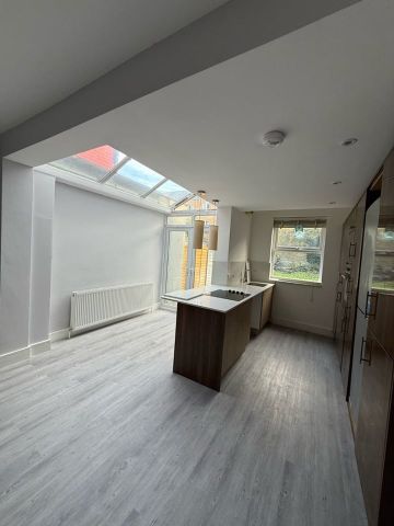 Room in a Shared House, Durban Road, N17 - Photo 2