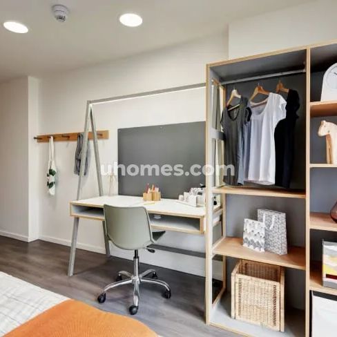 Premium Plus En Suite - Photo 1