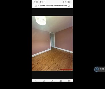 3 bedroom end of terrace house to rent - Photo 6